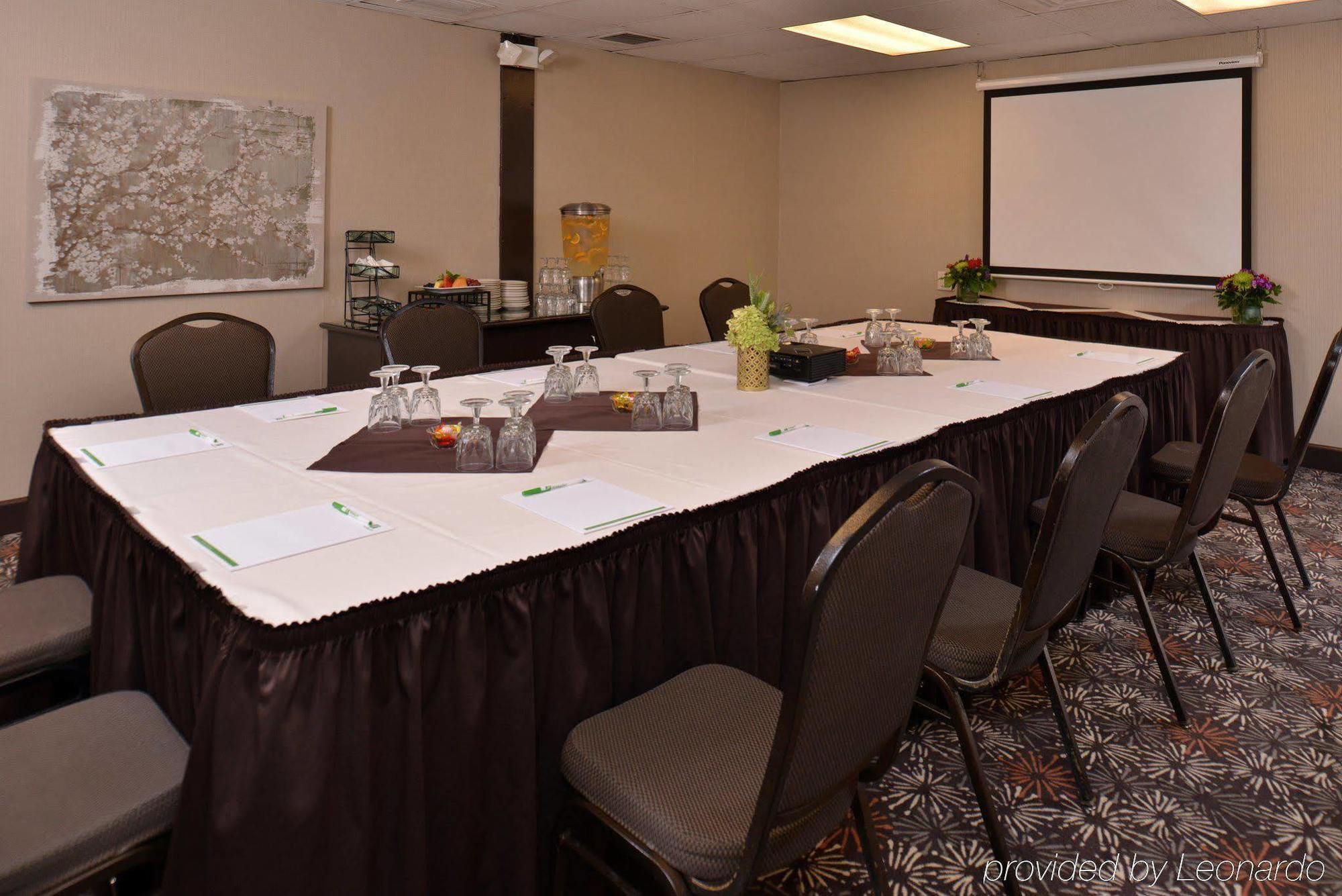 Holiday Inn Portland- I-5 S Wilsonville By Ihg Екстериор снимка